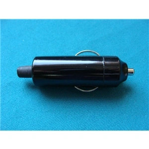 12V szivargyújtó dugó / RENDELÉSRE