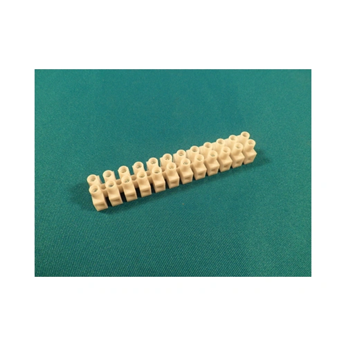12x2,5 mm2 sorkapocs 450V/3A