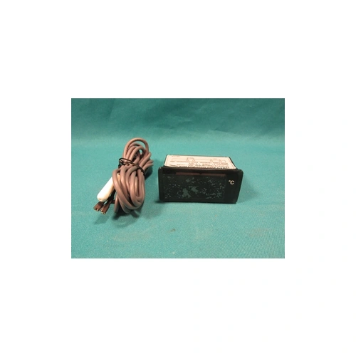 -30 - +110°C 12 V Hőmérő digitális (fekete) TPM-910 EGYSZERŰ / RENDELÉSRE