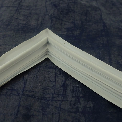 675X730 MM Ajtógumi fagyasztótér (eredeti) INDESIT hűtőgép / RENDELÉSRE