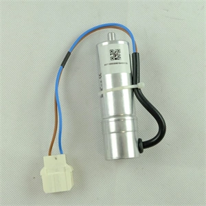 8 uF 470V Kondenzátor, vezetékes, motor indító, fémházas (eredeti) szárítógép / RENDELÉSRE