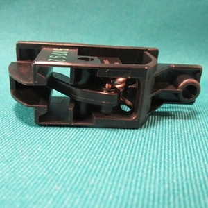 Ajtózár (eredeti) WHIRLPOOL szárítógép / RENDELÉSRE