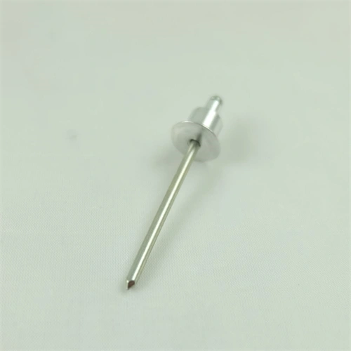 Csavar, tepsi tartó görgő (eredeti) AMICA tűzhely / RENDELÉSRE