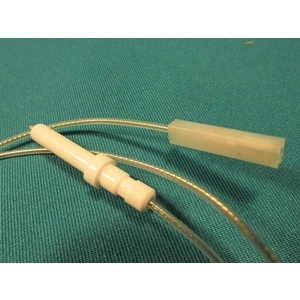 Gyújtógyertya, wok (eredeti) Whirlpool / INDESIT tűzhely / RENDELÉSRE