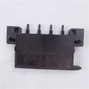 Kapcsoló első (eredeti) WHIRLPOOL páraelszívó / RENDELÉSRE