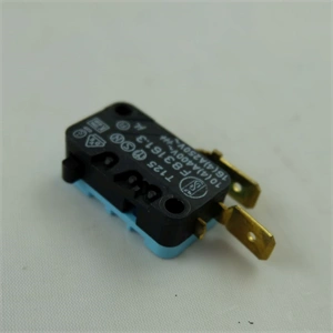 Mikrokapcsoló 16A 2érintkezős UNIVERZÁLIS