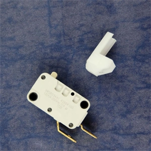 Mikrokapcsoló (eredeti) WHIRLPOOL / INDESIT páraelszívó / RENDELÉSRE