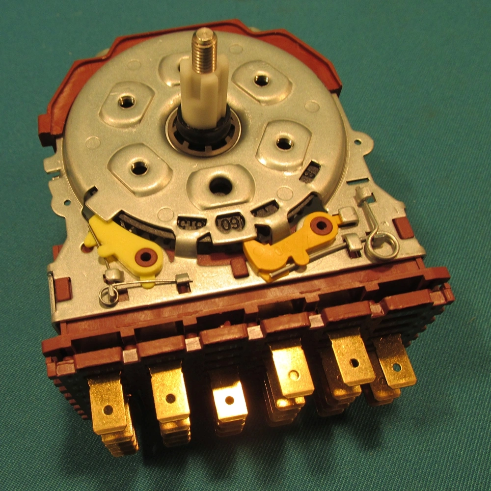 Programkapcsoló WHIRLPOOL ADP126W mosogatógép / RENDELÉSRE