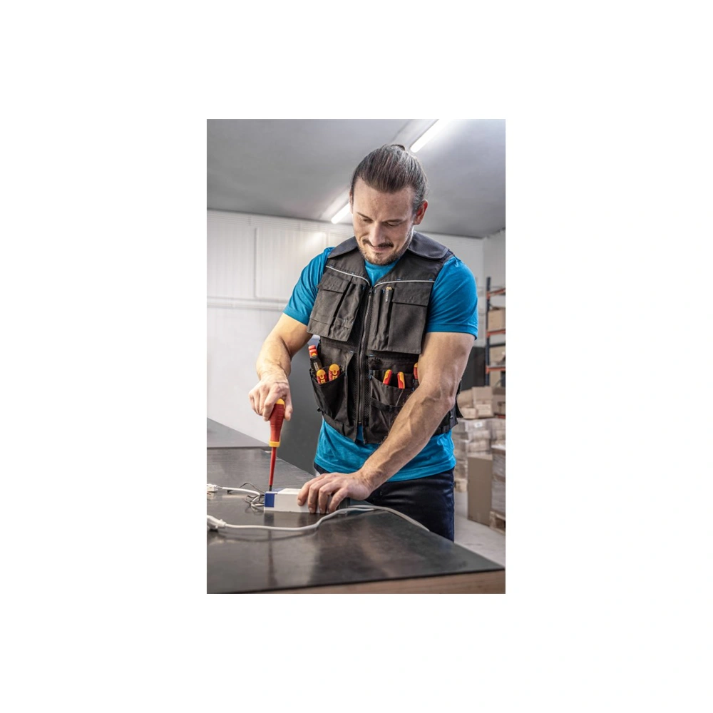 Szerszámtartó mellény, fekete, 12db nyitott zseb, 1 cipzáros, HÖGERT HT5K930 / RENDELÉSRE