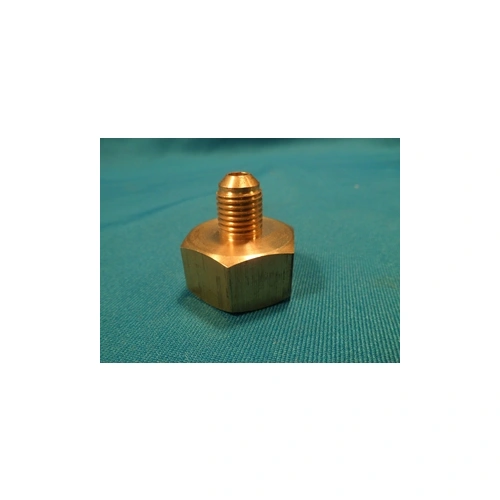 Szervizcsaptelep csatlakozó 12 kg-os palackra (R134) (a vége a szerviz csatlakozóra megy rá) / RENDELÉSRE