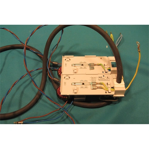 Zavarszűrő hálózati vezetékkel (eredeti) INDESIT főzőlap / RENDELÉSRE